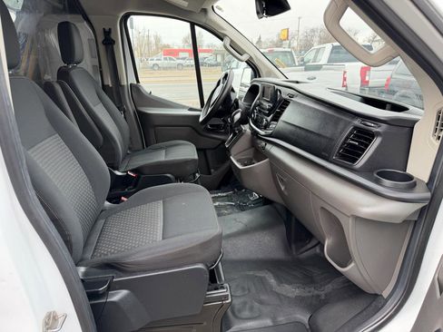 Used 2020 Ford Transit 250 Low Roof image 31