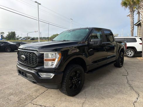 Used 2022 Ford F150 XL w/ STX Black Appearance Package AWD/4WD image 11