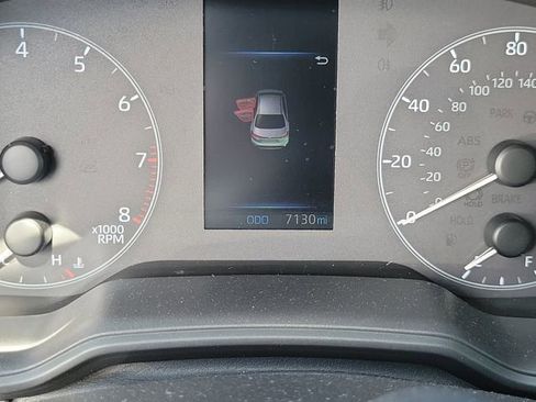 Used 2025 Toyota Corolla LE image 13