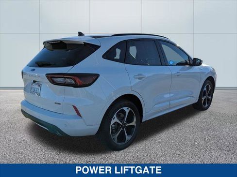 Used 2025 Ford Escape ST-Line Elite image 5