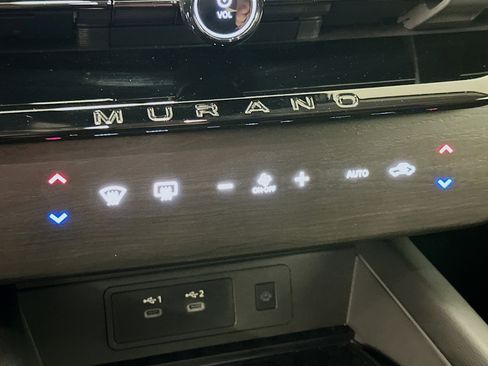 Used 2025 Nissan Murano SV AWD/4WD image 23