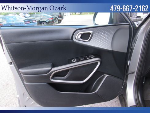 Used 2023 Kia Soul LX w/ Option Group 015 image 25