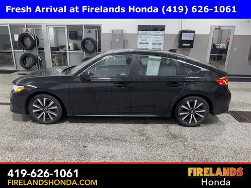 Used 2024 Honda Civic EX-L image 6