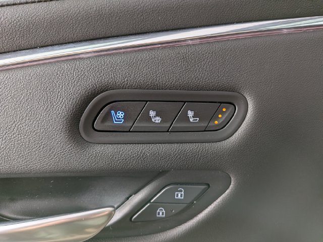 Certified 2024 Cadillac Escalade Premium Luxury AWD/4WD image 10