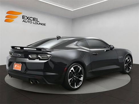 Used 2019 Chevrolet Camaro SS image 5