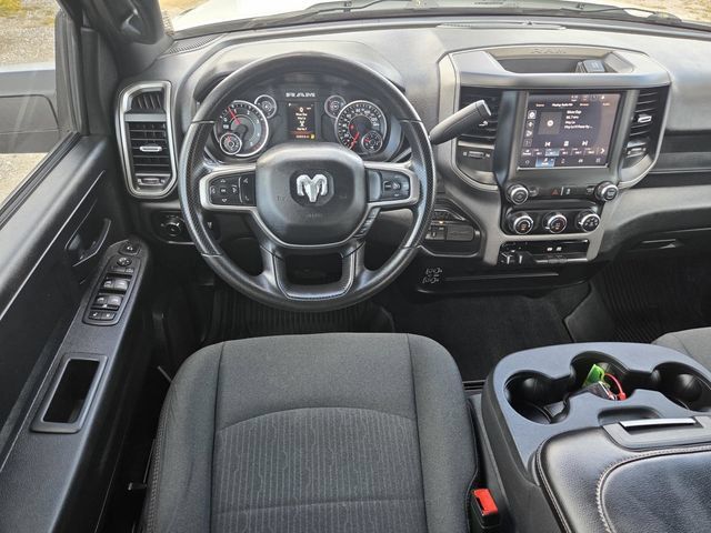 Used 2024 RAM 3500 Tradesman w/ Chrome Appearance Group AWD/4WD image 12