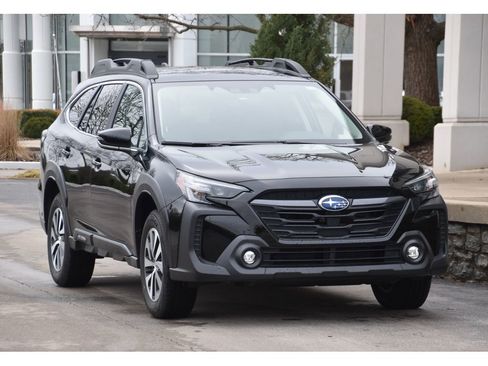 Used 2025 Subaru Outback Premium w/ Popular Package #1 image 2