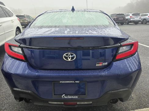Used 2023 Toyota GR86 w/ ALL Weather Mat Package (TMS) image 6