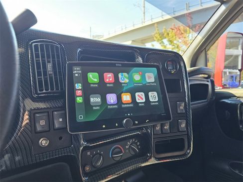 Used 2006 GMC TopKick C4500 2WD Crew Cab image 28