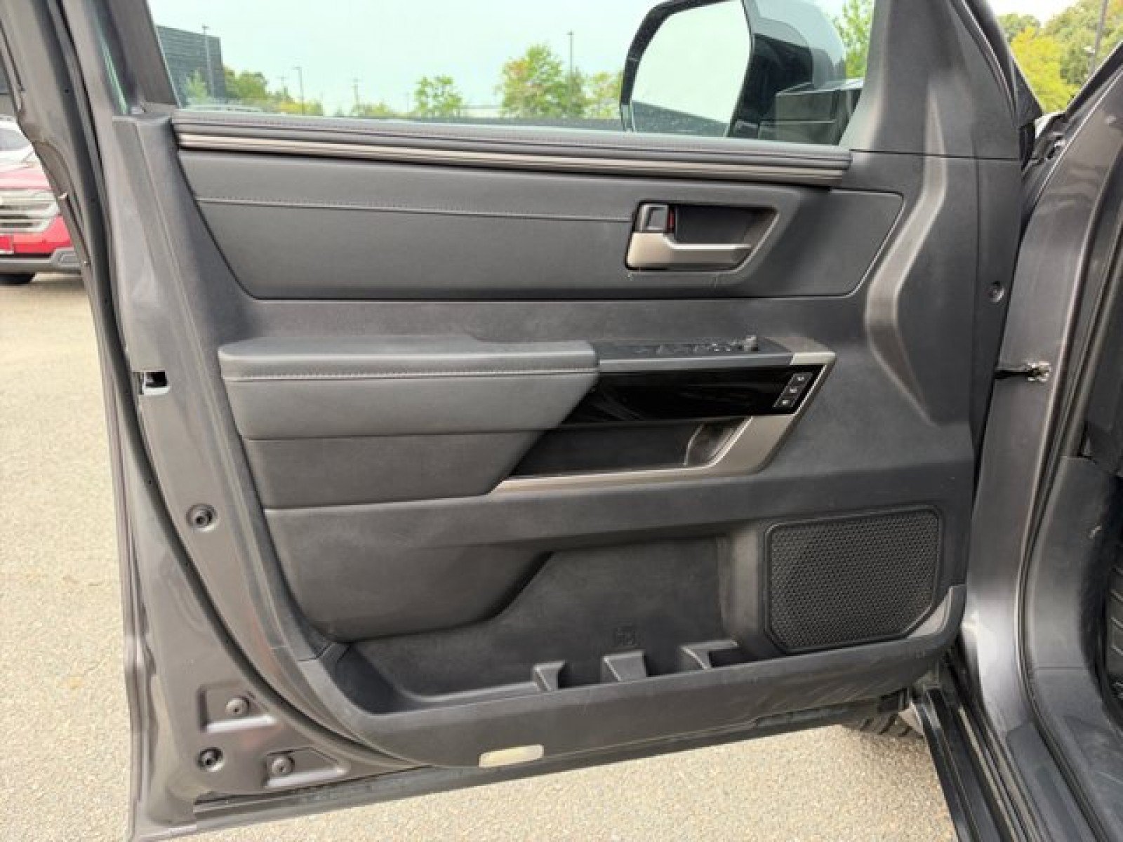 Used 2023 Toyota Tundra Limited AWD/4WD image 20