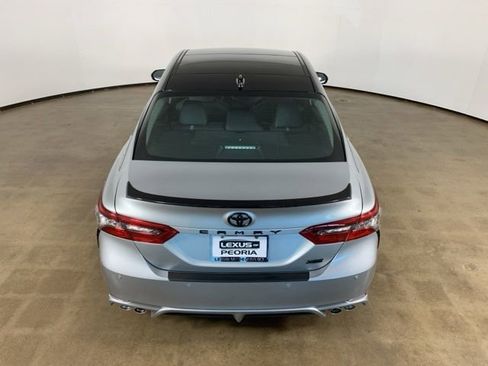 Used 2022 Toyota Camry XSE w/ Navigation Package FWD image 11