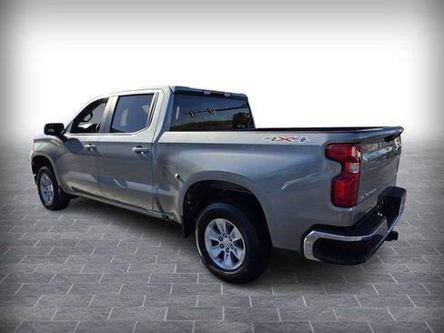 Used 2025 Chevrolet Silverado 1500 LT AWD/4WD image 7