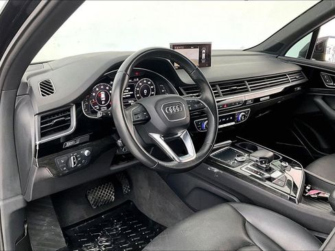 Used 2017 Audi Q7 3.0T Prestige w/ Prestige Package image 16