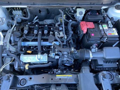 Used 2020 Nissan Kicks SR w/ SR Premium Package image 31