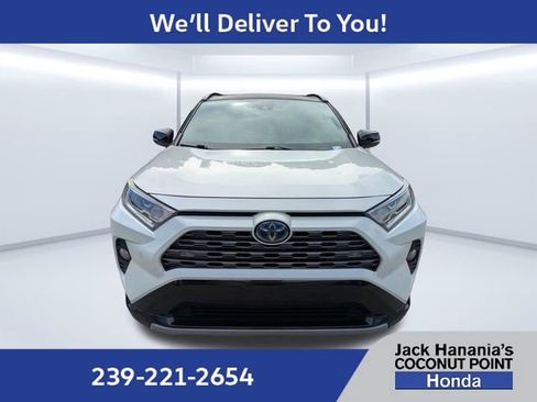 Used 2020 Toyota RAV4 XSE AWD/4WD image 9