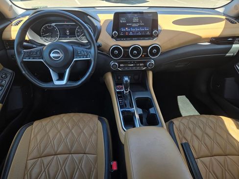 Used 2024 Nissan Sentra SV w/ SV Premium Package FWD image 14
