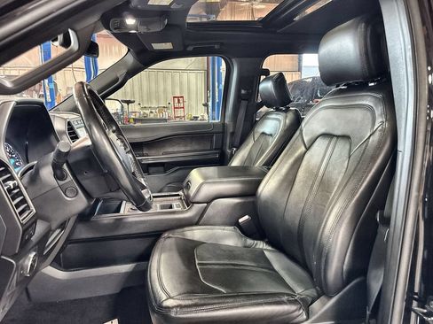 Used 2020 Ford Expedition Limited RWD image 12