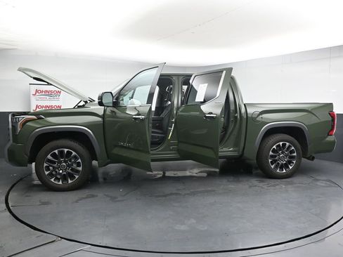 Used 2023 Toyota Tundra Limited AWD/4WD image 46