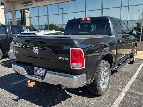 Used 2016 RAM 1500 Laramie w/ Convenience Group AWD/4WD image 8
