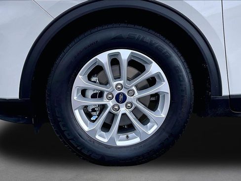 Used 2020 Ford Escape SE image 8