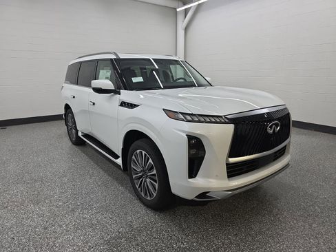 New 2026 INFINITI QX80 Luxe w/ Cargo Package image 7