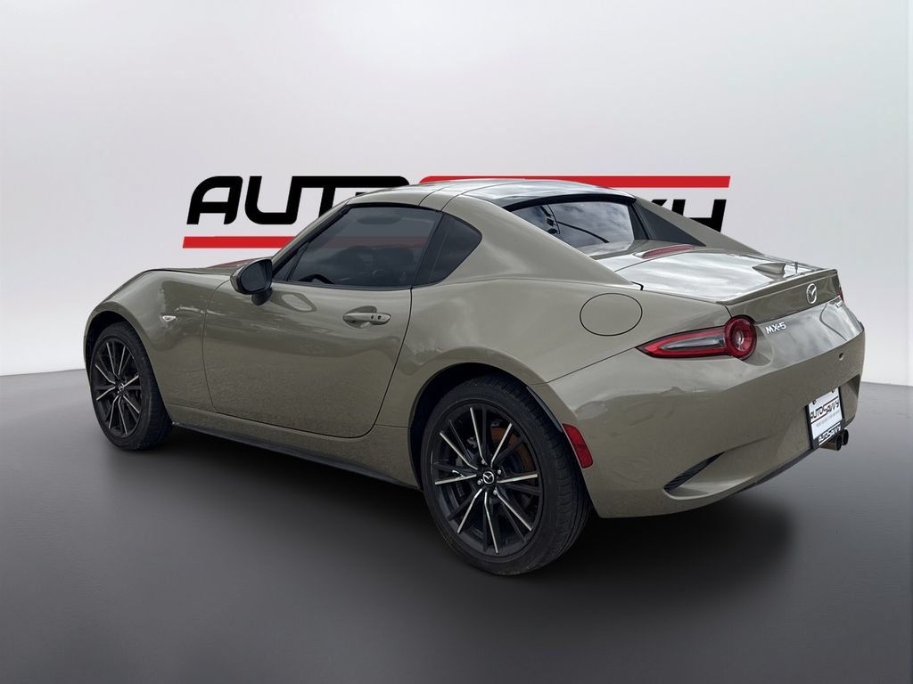 Used 2024 MAZDA MX-5 Miata RF Grand Touring w/ Weather Package RWD image 6