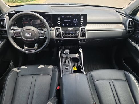 Used 2021 Kia Sorento S w/ Panoramic Sunroof Package AWD/4WD image 13