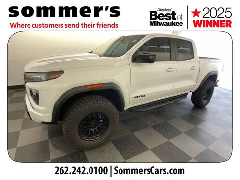 Used 2024 GMC Canyon AT4 w/ AT4 Premium Package AWD/4WD image 7