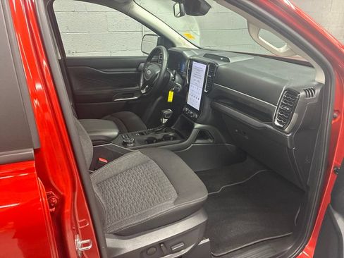 Used 2024 Ford Ranger XLT w/ FX4 Off-Road Package AWD/4WD image 7