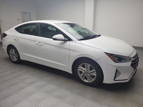 Used 2019 Hyundai Elantra SEL FWD image 13
