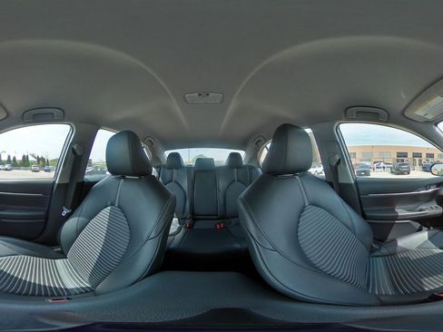 Used 2024 Toyota Camry SE FWD image 41