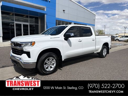 Used 2023 Chevrolet Silverado 1500 LT w/ Leather Package AWD/4WD image 1