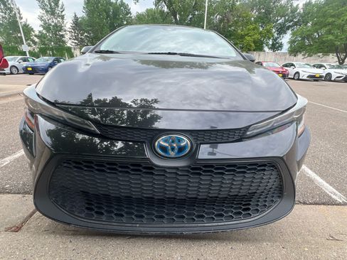 Used 2021 Toyota Corolla LE FWD image 7