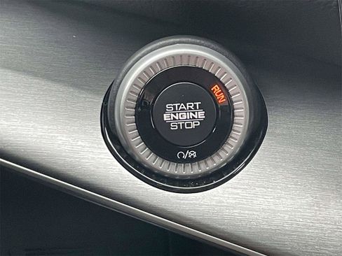 New 2025 Jeep Wagoneer Series II w/ Convenience Group I image 16