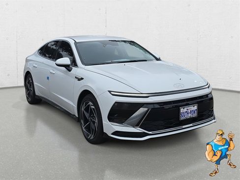 New 2026 Hyundai Sonata SEL image 3