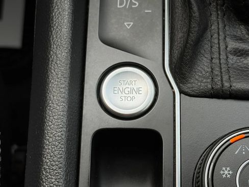 Used 2021 Volkswagen Atlas SE AWD/4WD image 28