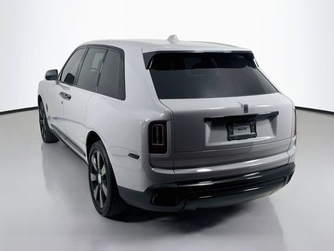 Certified 2021 Rolls-Royce Cullinan AWD/4WD image 2