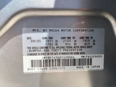 Used 2006 MAZDA MAZDA3 s w/ Appearance Pkg FWD image 27