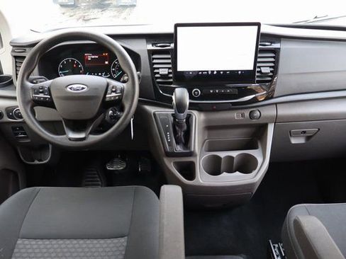 Used 2023 Ford Transit 350 XLT RWD image 6
