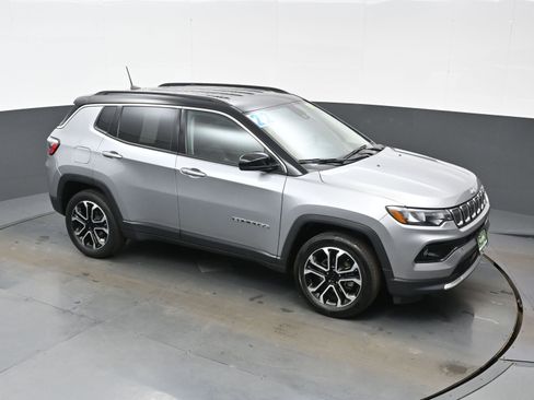Used 2022 Jeep Compass Limited AWD/4WD image 42