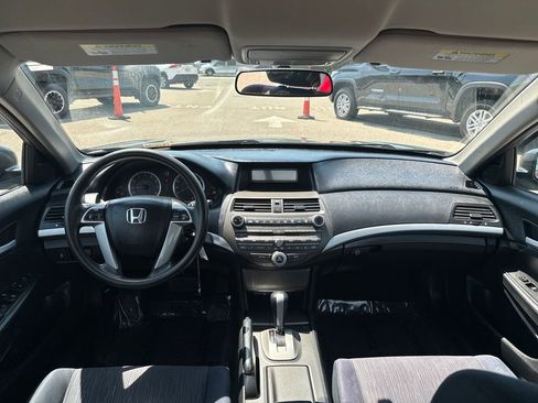 Used 2012 Honda Accord LX image 10