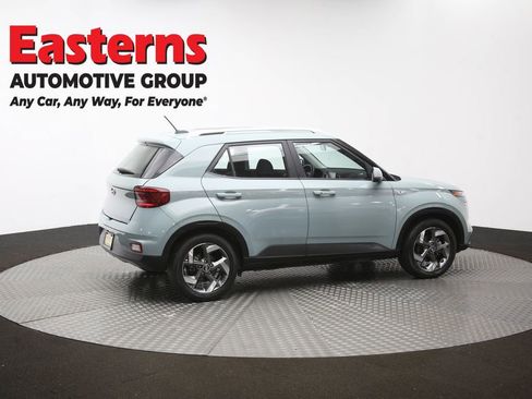 Used 2025 Hyundai Venue SEL FWD image 44