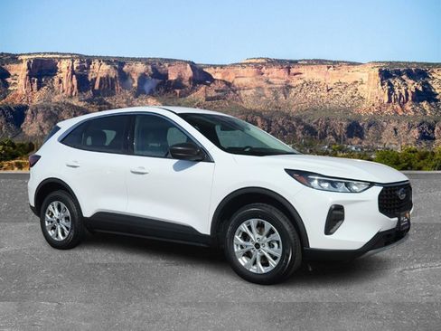 Certified 2024 Ford Escape Active w/ Tech Pack #1 image 1