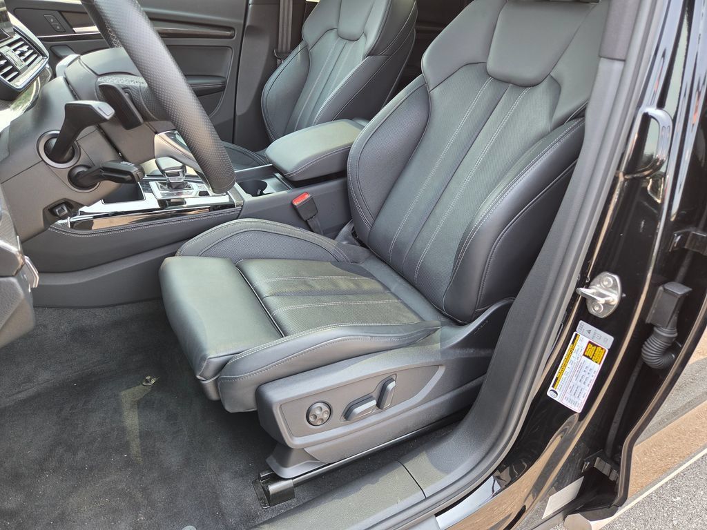 Used 2023 Audi SQ5 Premium Plus AWD/4WD image 6