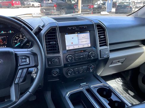 Used 2018 Ford F150 XLT w/ Equipment Group 302A Luxury image 7