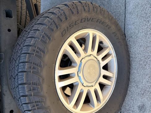 Used 2014 Ford F150 King Ranch w/ Off-Road Package image 9