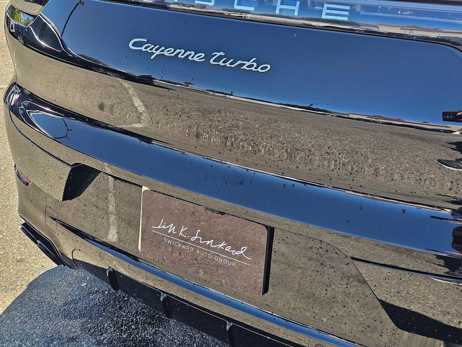 Used 2022 Porsche Cayenne Turbo AWD/4WD image 13