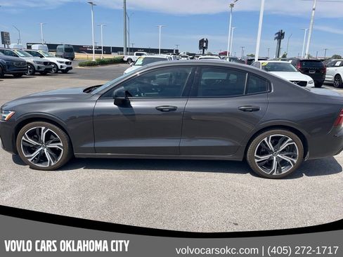 Certified 2024 Volvo S60 B5 Core w/ Climate Package AWD/4WD image 9