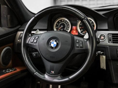 Used 2011 BMW M3 Sedan image 22
