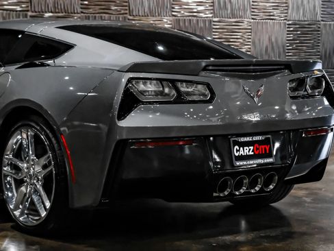 Used 2016 Chevrolet Corvette Stingray Coupe w/ 3LT Preferred Equipment Group RWD image 15